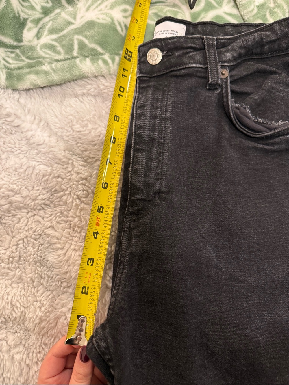 ZARA Washed Black Ankle Crop Jeans - Picture 7 of 7